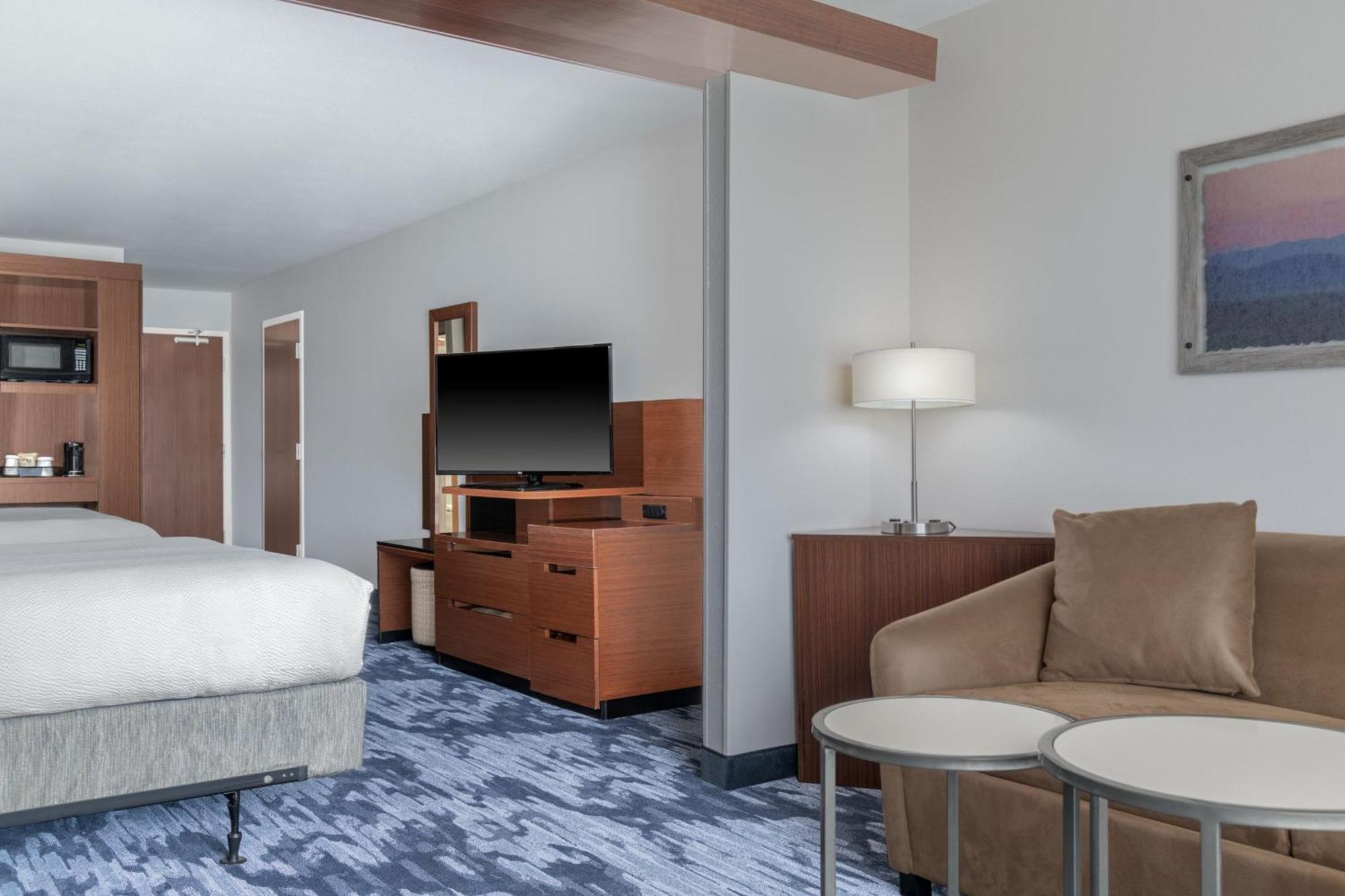Fairfield Inn & Suites By Marriott Мартинсбърг Екстериор снимка