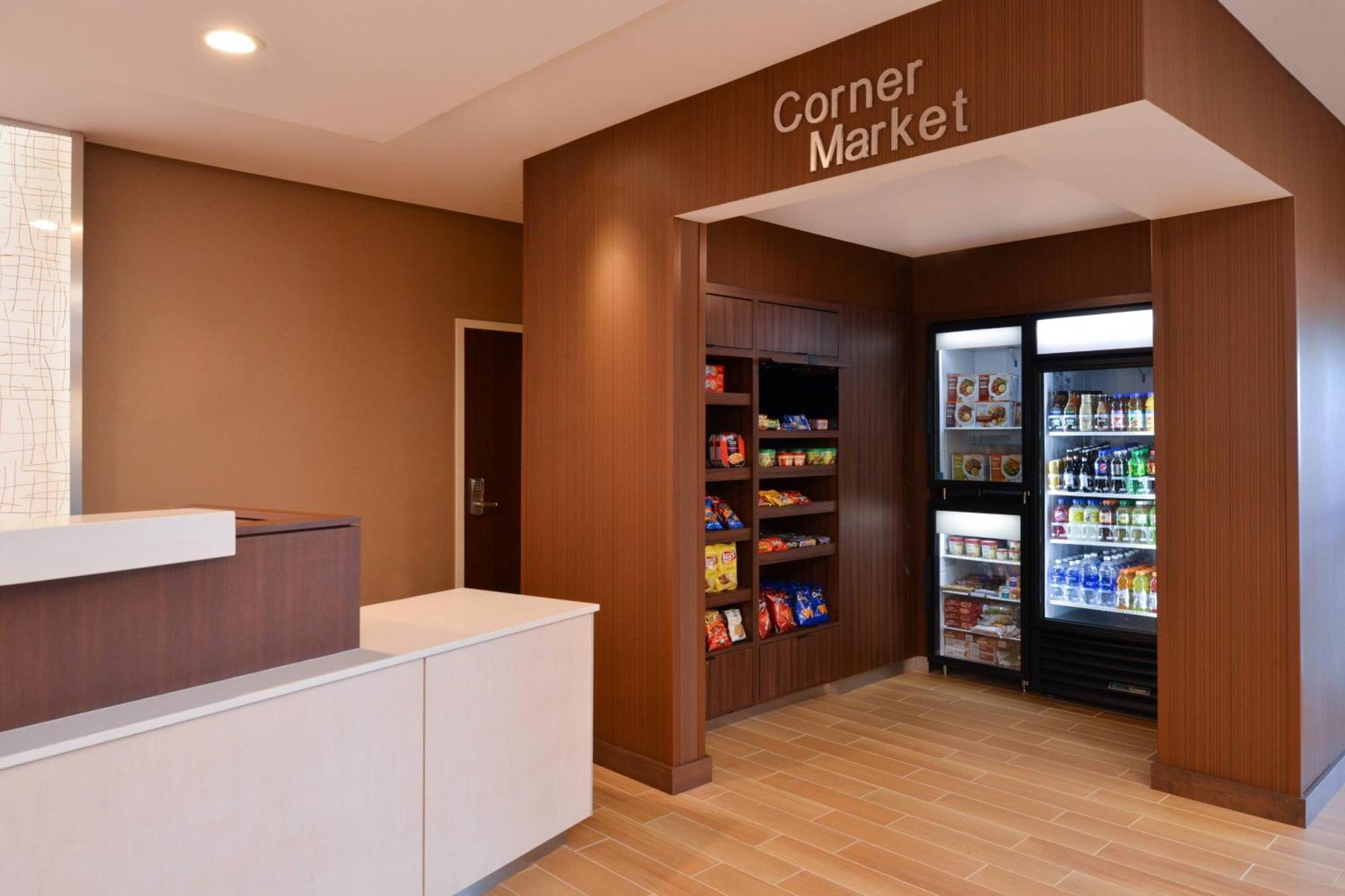 Fairfield Inn & Suites By Marriott Мартинсбърг Екстериор снимка