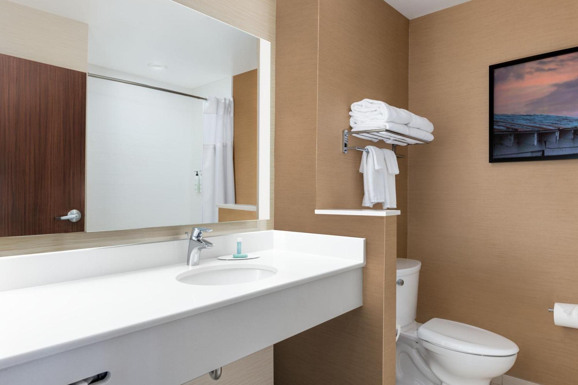 Fairfield Inn & Suites By Marriott Мартинсбърг Екстериор снимка